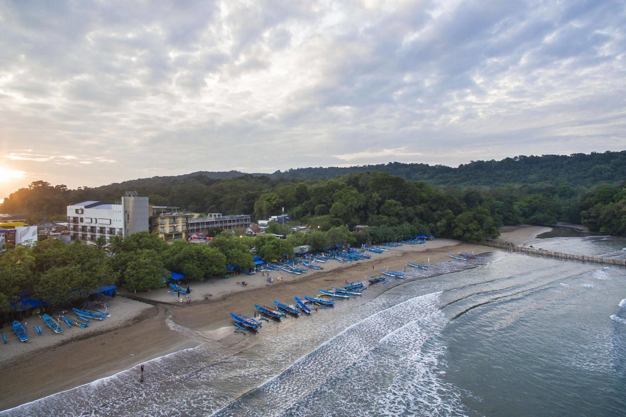 Hotel Horison Palma Pangandaran Exteriér fotografie